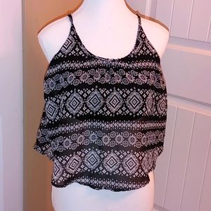 SWS Streetwear Society cute black and white cropped strap sleeveless top